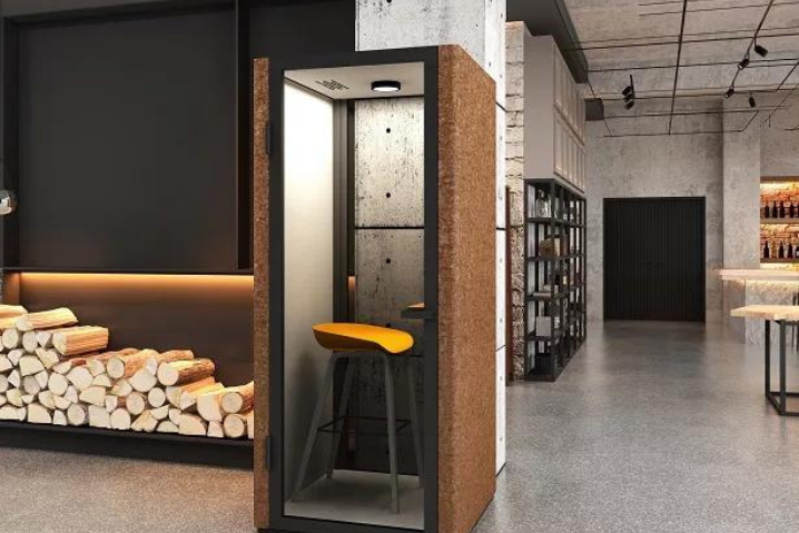 800 Master Phonepods